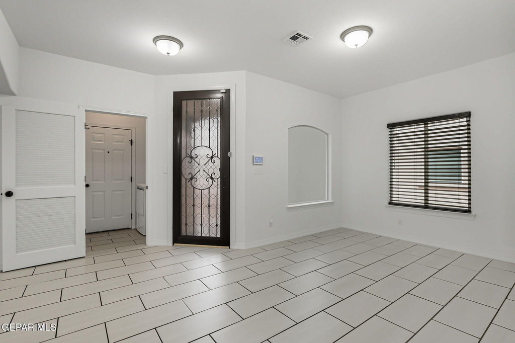 569 Lanner Street - Photo 4