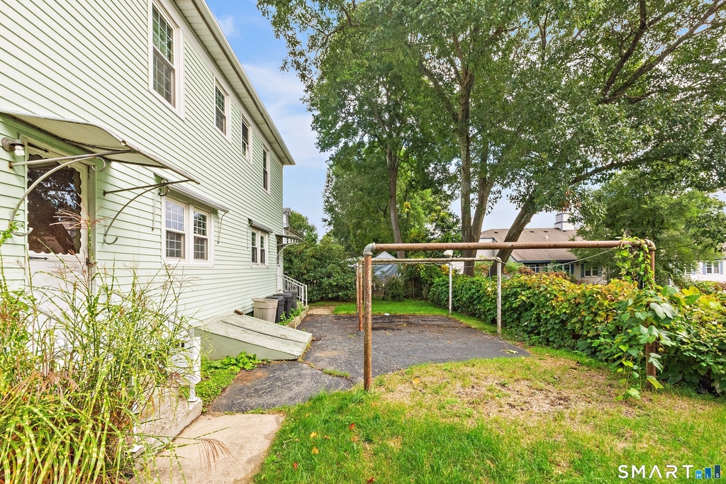 9 Floral Avenue - Photo 17
