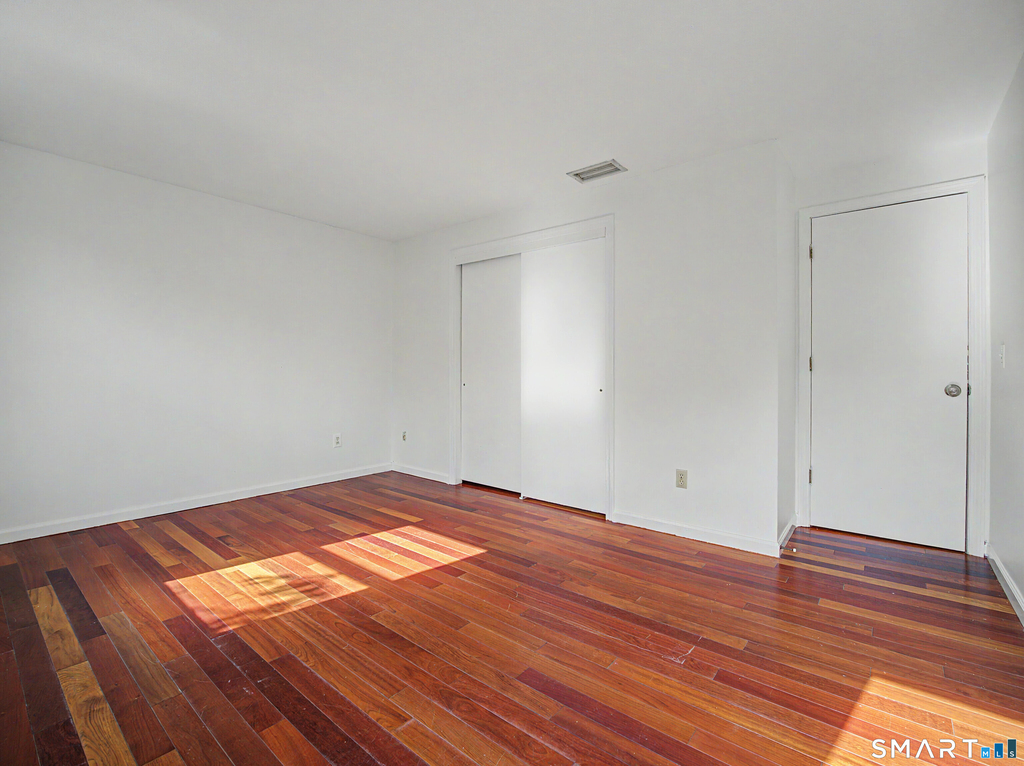 33 Gerald Drive - Photo 30