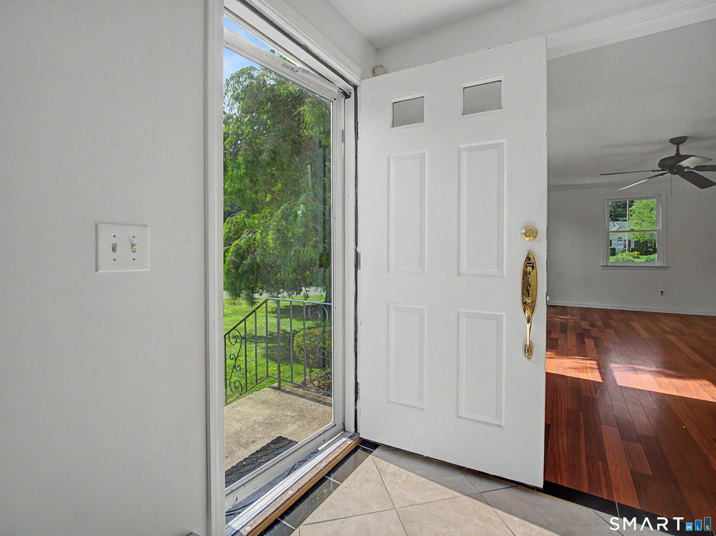 33 Gerald Drive - Photo 8