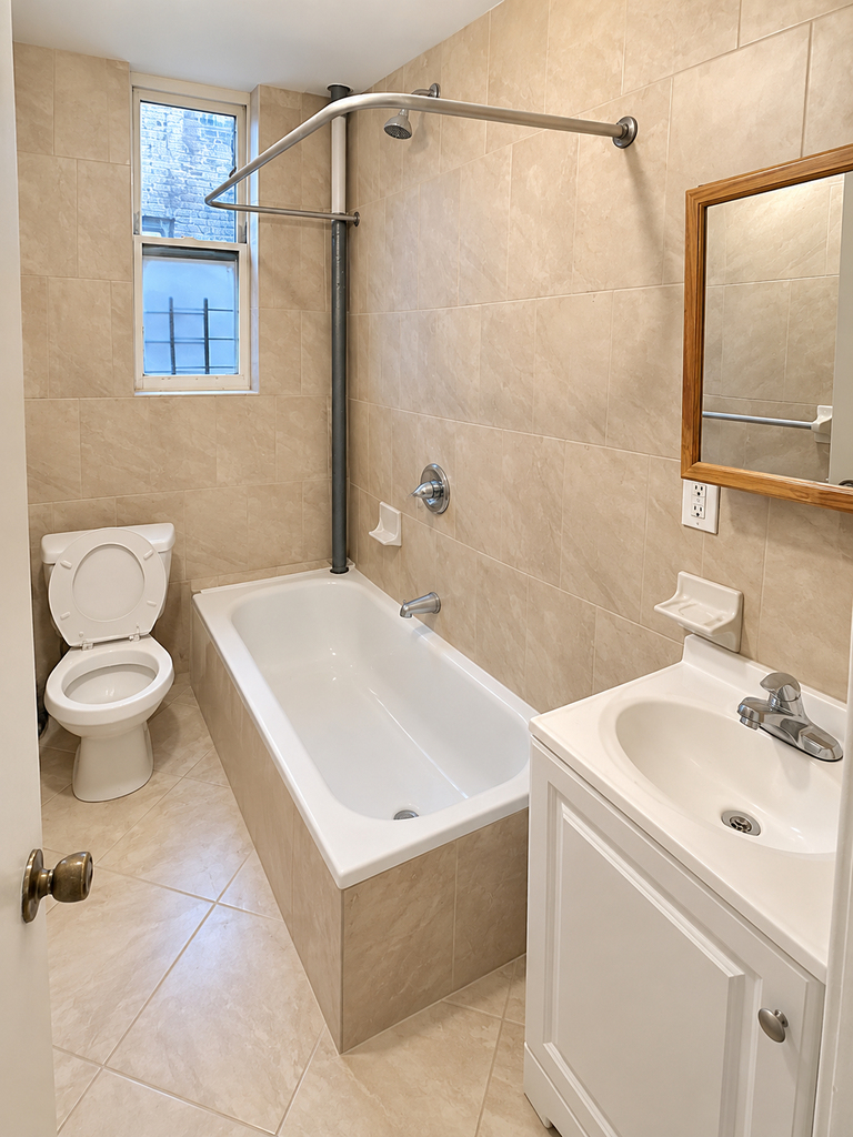 659 Bradford Street - Photo 6