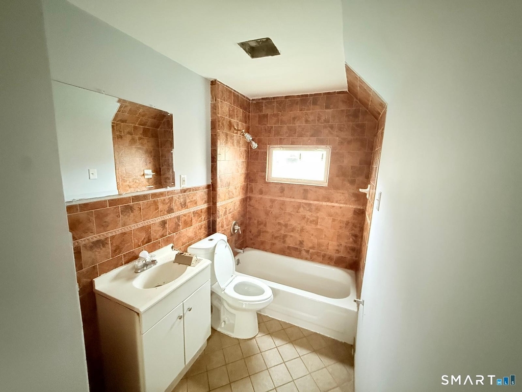 73 Vine Street - Photo 5