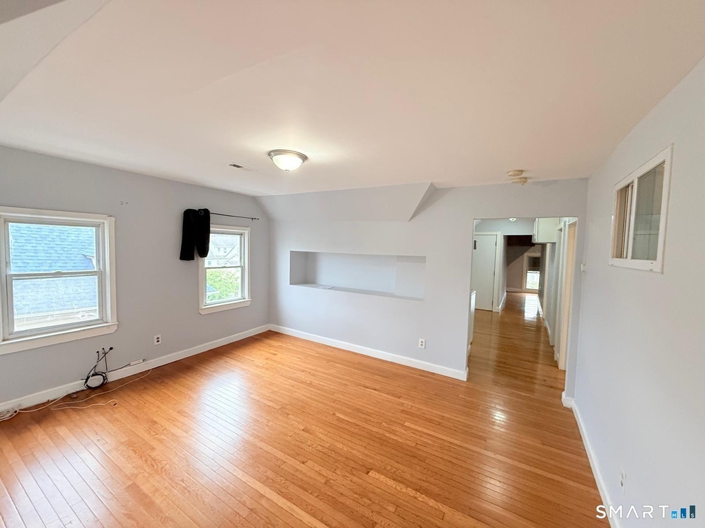 73 Vine Street - Photo 8