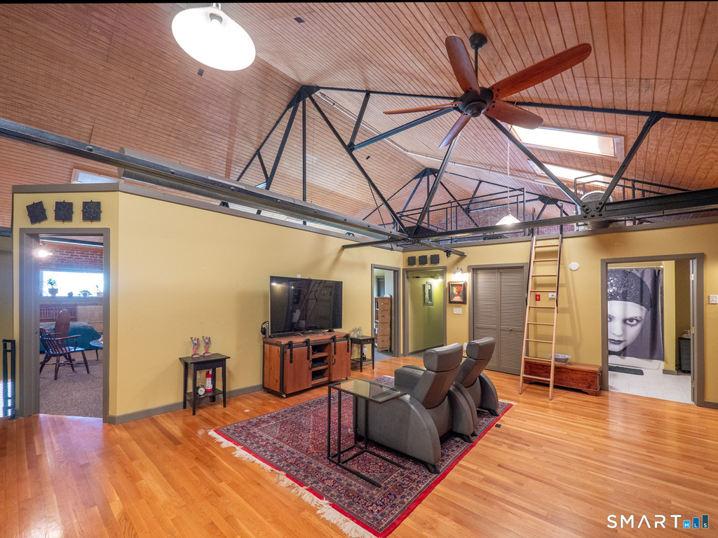 325 Lafayette Street - Photo 12