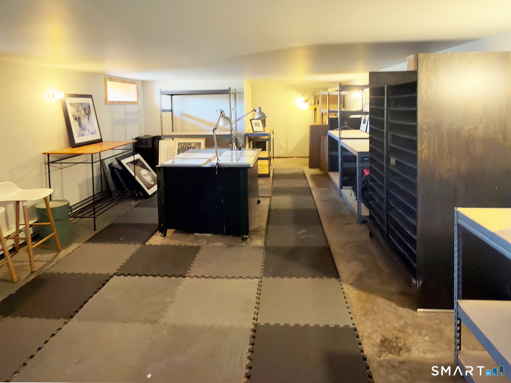 325 Lafayette Street - Photo 34