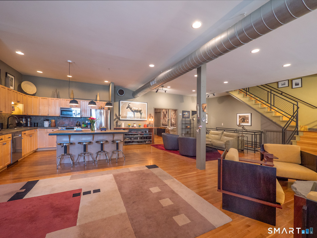 325 Lafayette Street - Photo 0