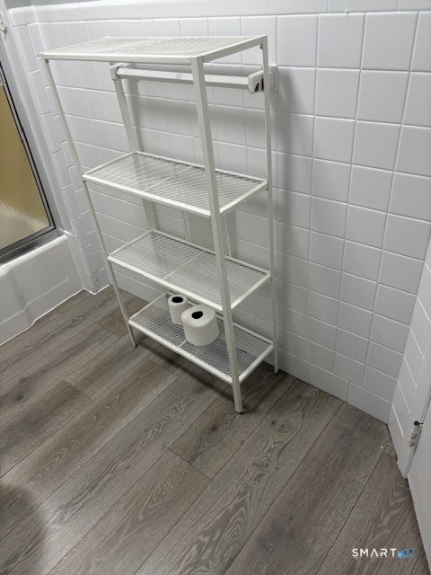 429 Thompson Avenue - Photo 11