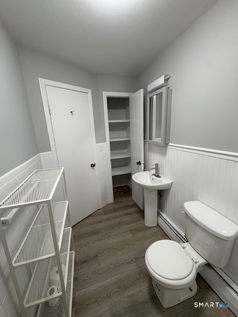 429 Thompson Avenue - Photo 10