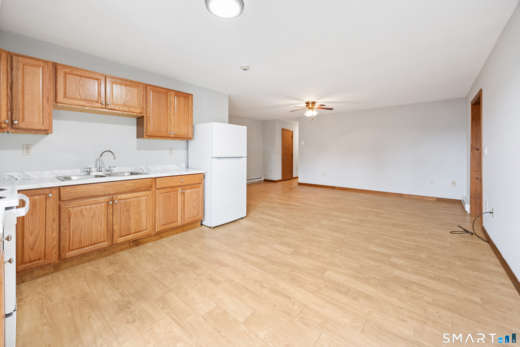 180 Cherry Street - Photo 3