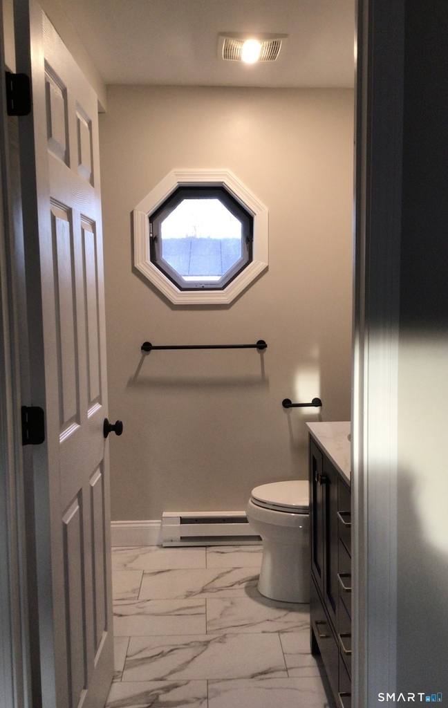 30 Charles Street - Photo 2