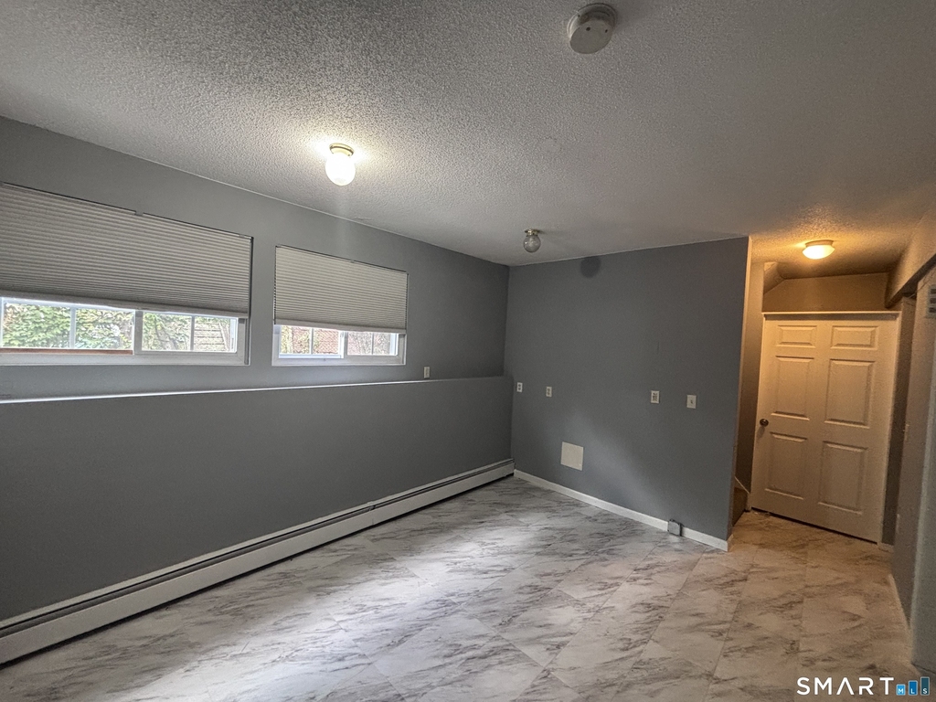 71 Williams Street - Photo 3