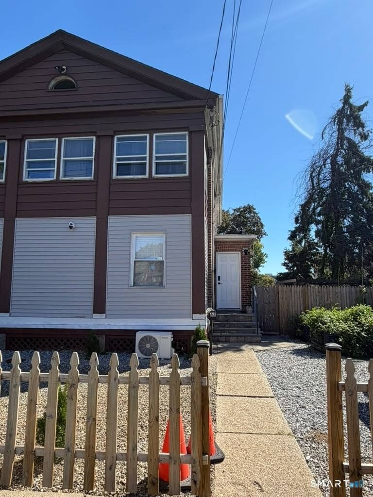 62 Colony Street - Photo 0