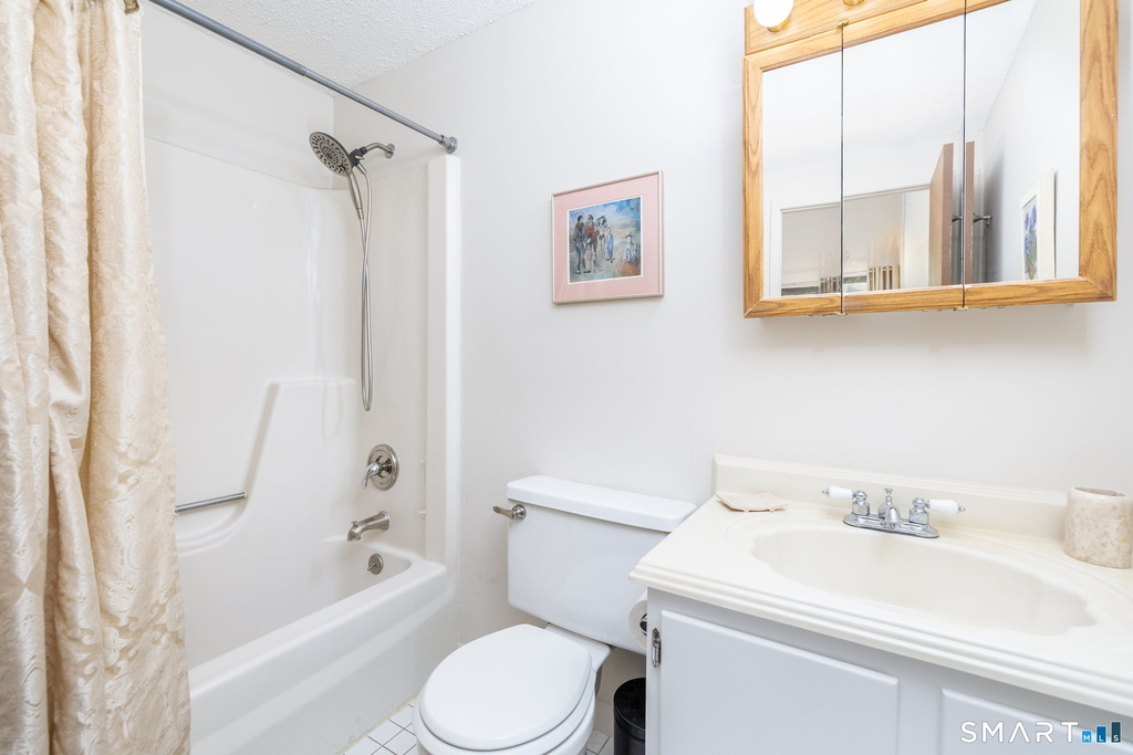 181 Loomis Drive - Photo 13