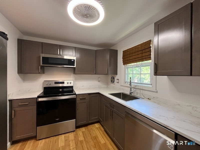 6 Grandview Drive - Photo 7