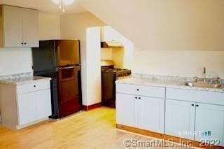 33 Center Street - Photo 1