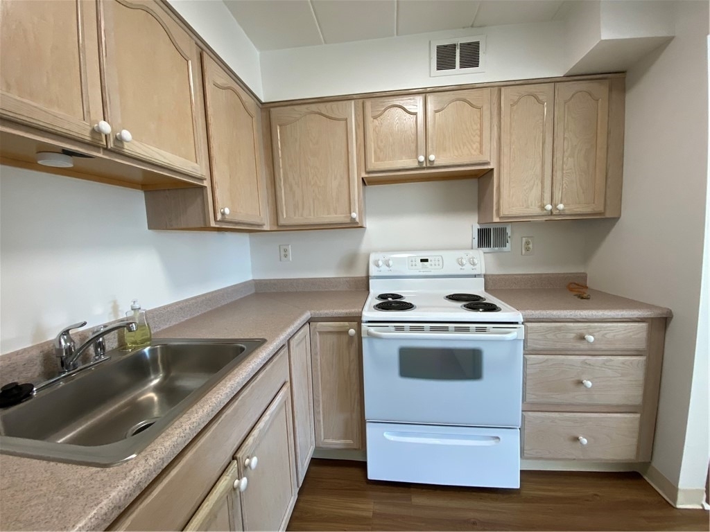 53 Academy Avenue - Photo 19