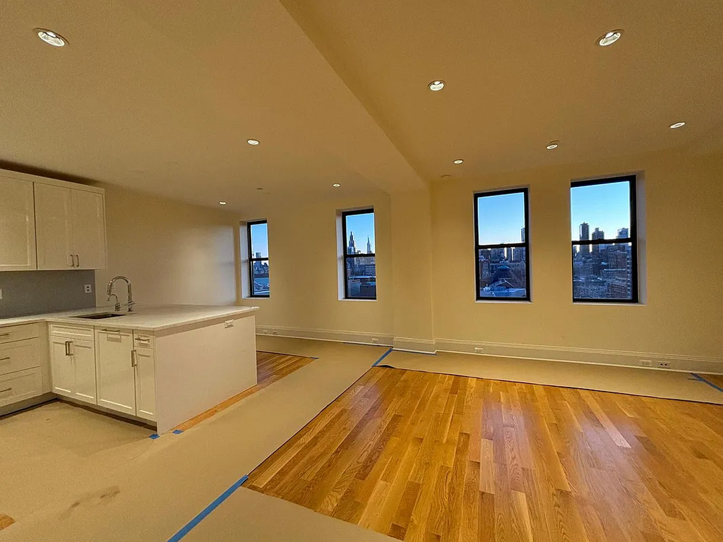West 81st Street - Photo 0