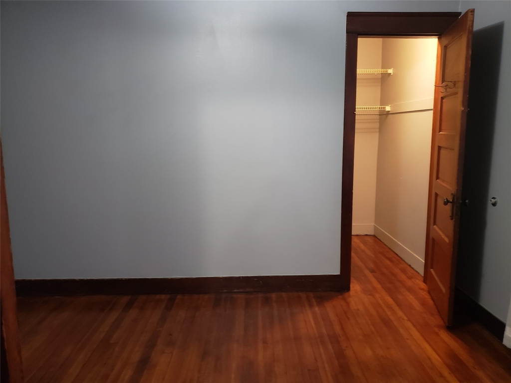 40 Griswold Street - Photo 12
