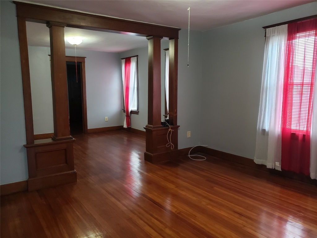 40 Griswold Street - Photo 3