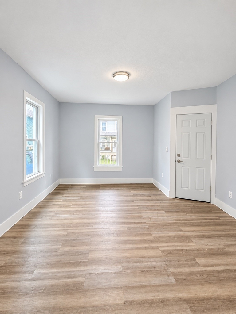 16 Pleasant Avenue - Photo 1