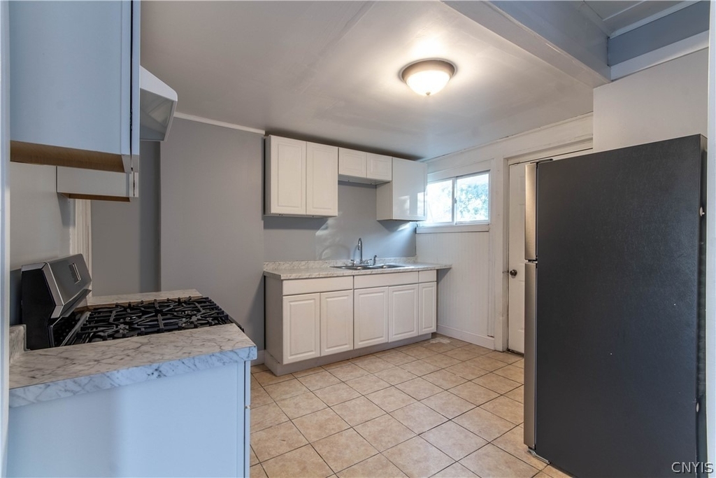 863 W Main Street - Photo 15