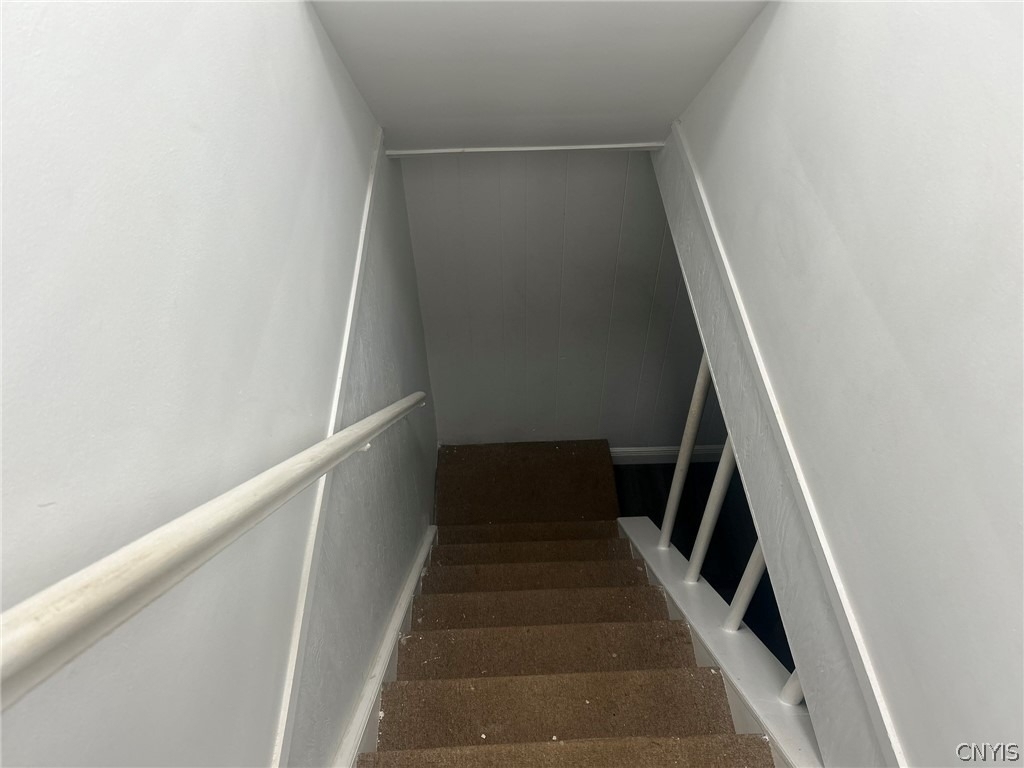 4 Center Terrace - Photo 21