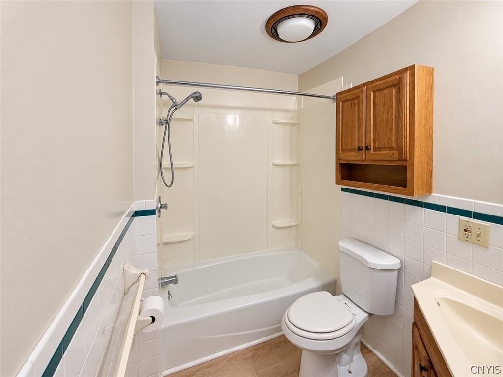 107 Ross Place - Photo 9