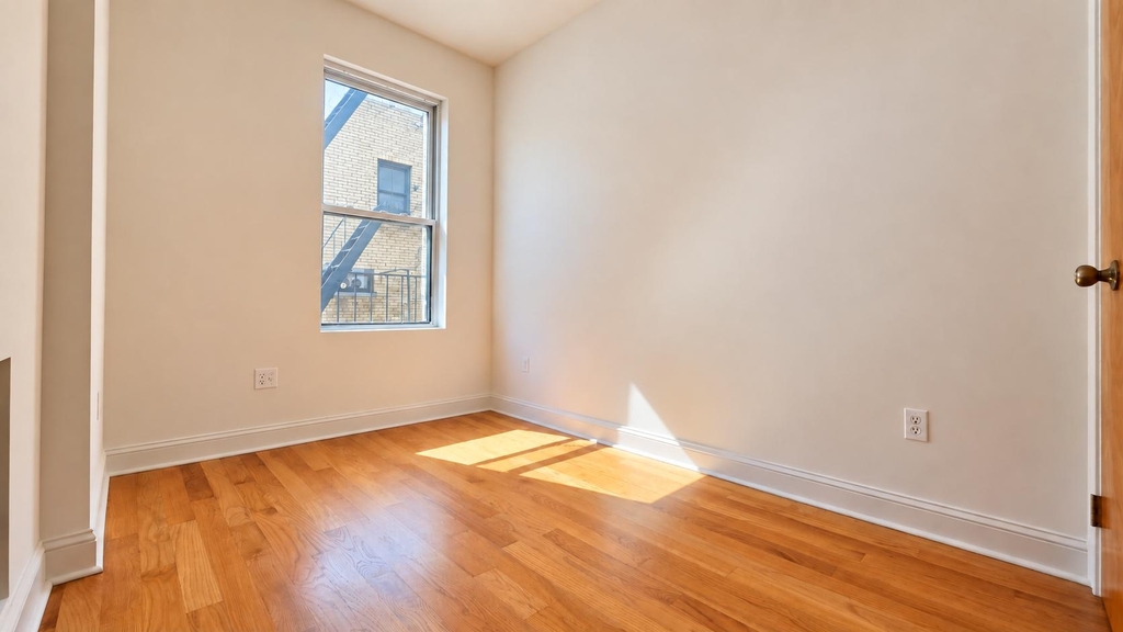 664 West 163rd Street - Photo 8