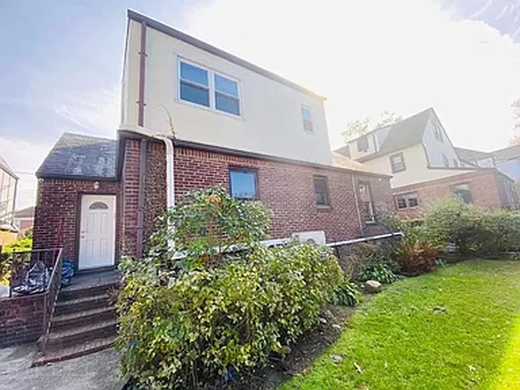 Tudor Road - Photo 1