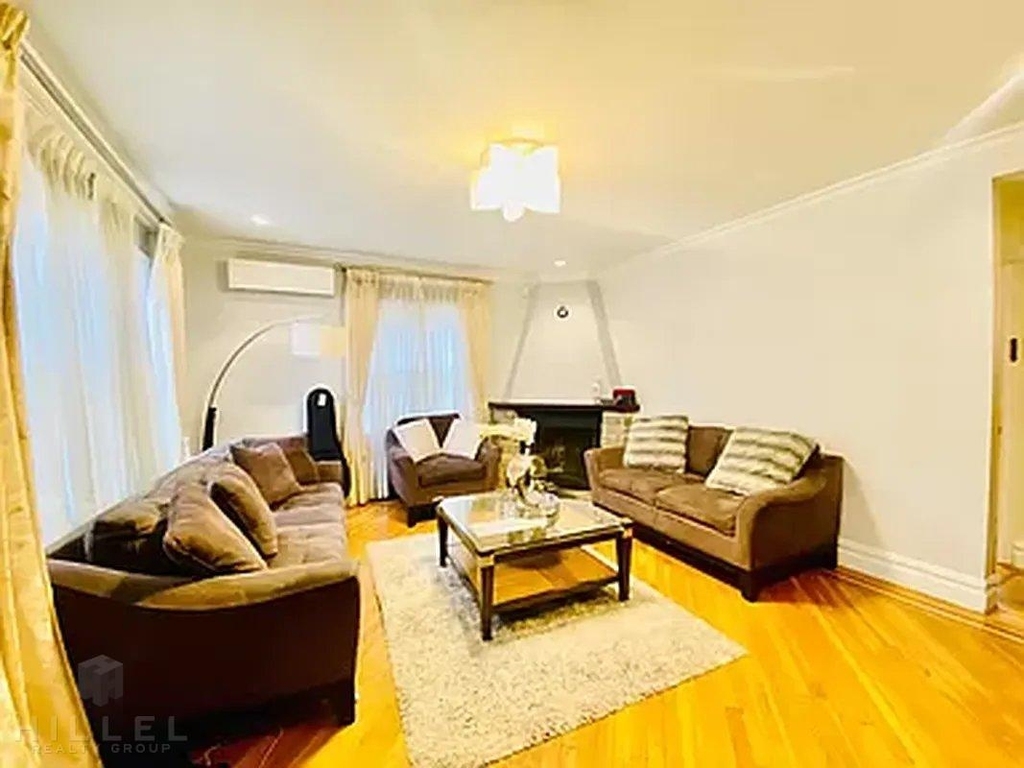 Tudor Road - Photo 12
