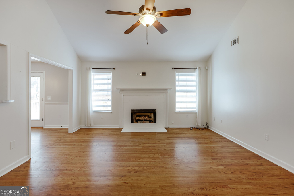 1021 Jessica Way - Photo 1