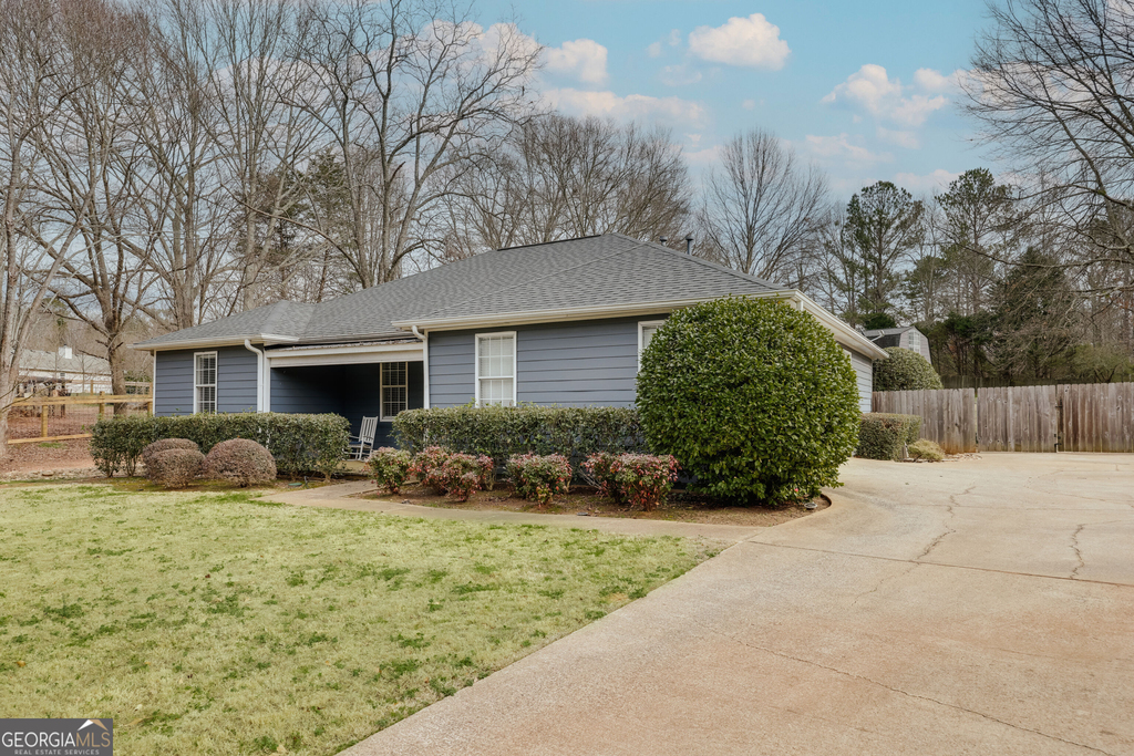 1021 Jessica Way - Photo 39
