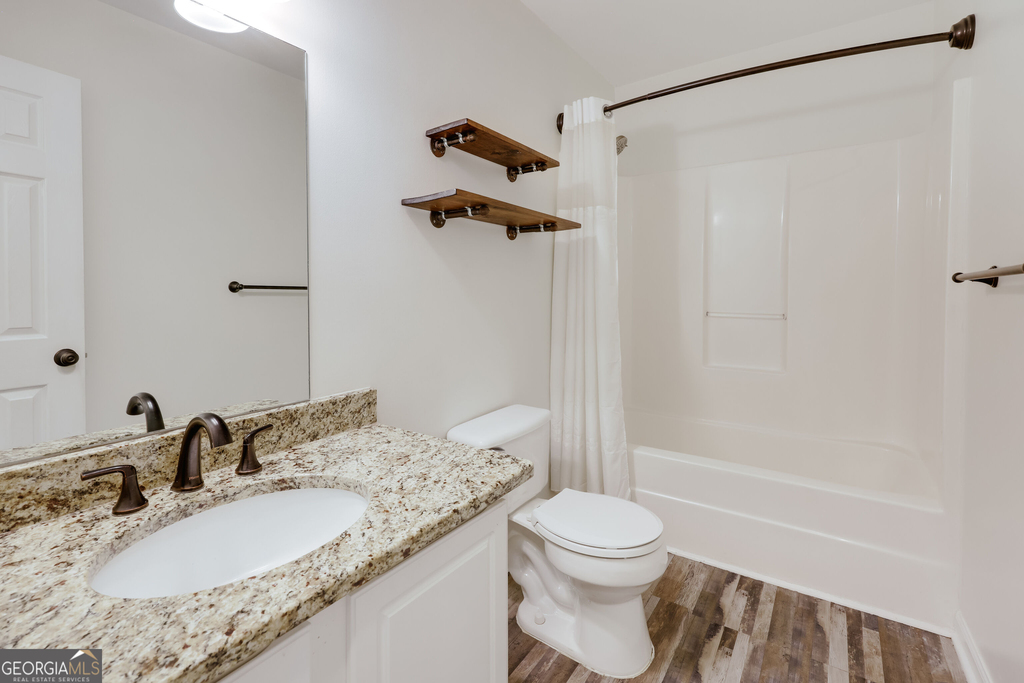 1021 Jessica Way - Photo 19