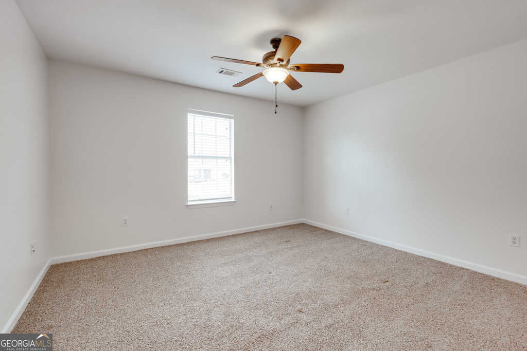 1021 Jessica Way - Photo 17