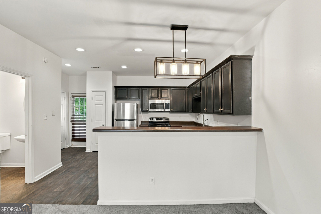 8260 Oakley Circle - Photo 9