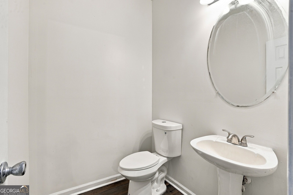 8260 Oakley Circle - Photo 16