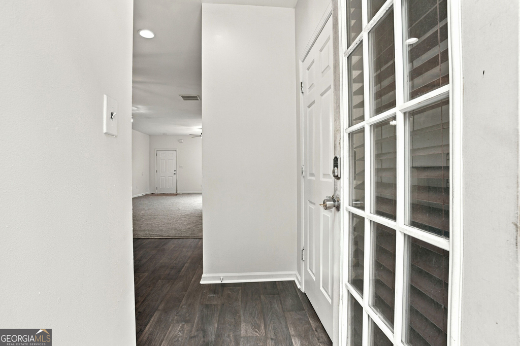 8260 Oakley Circle - Photo 31