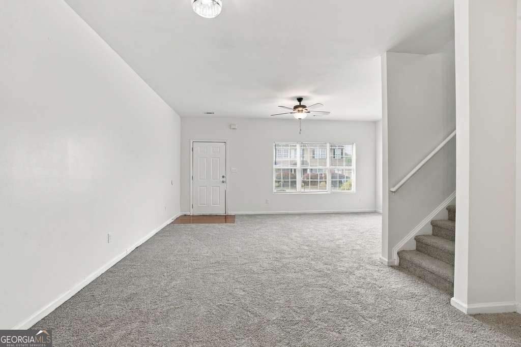8260 Oakley Circle - Photo 8