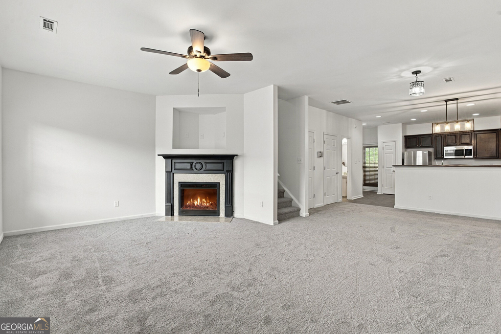 8260 Oakley Circle - Photo 4