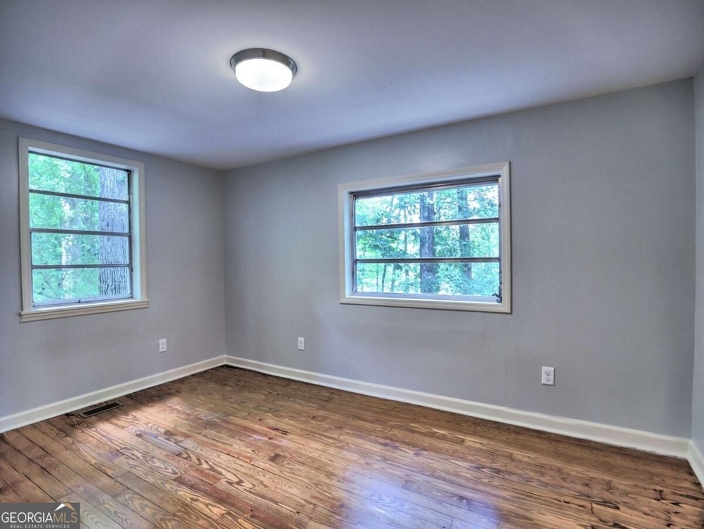 5465 Honeysuckle Trail - Photo 14