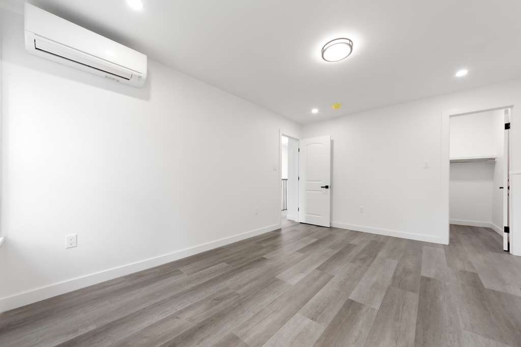 533 Madison Street - Photo 7