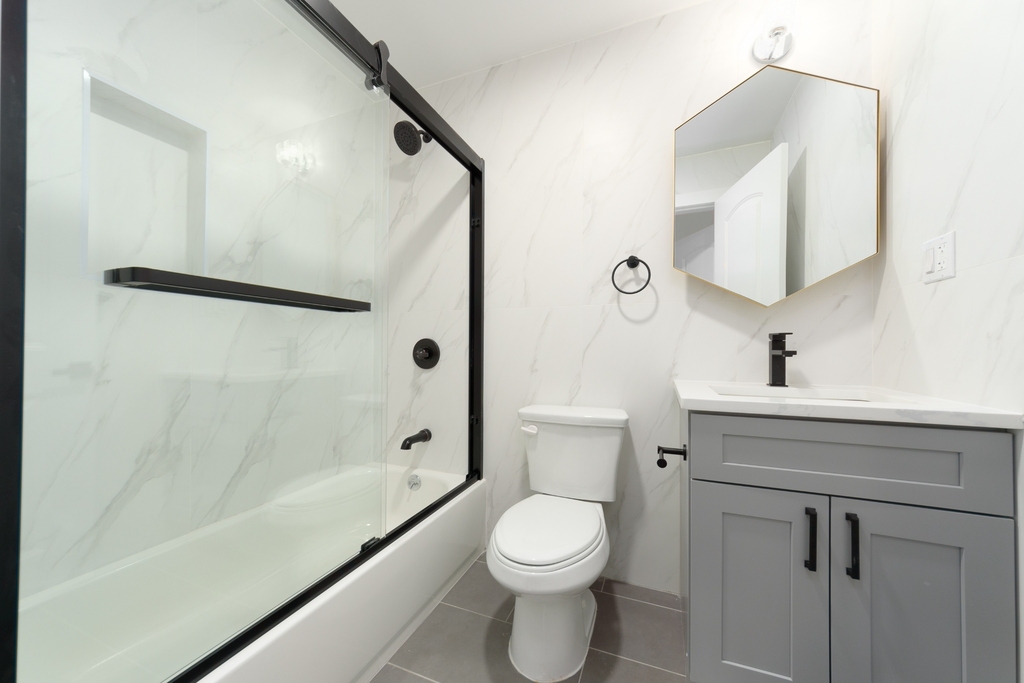 533 Madison Street - Photo 14