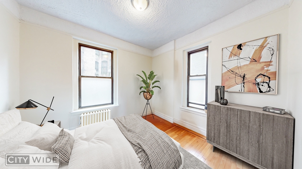 4 West 103rd Street - Photo 1