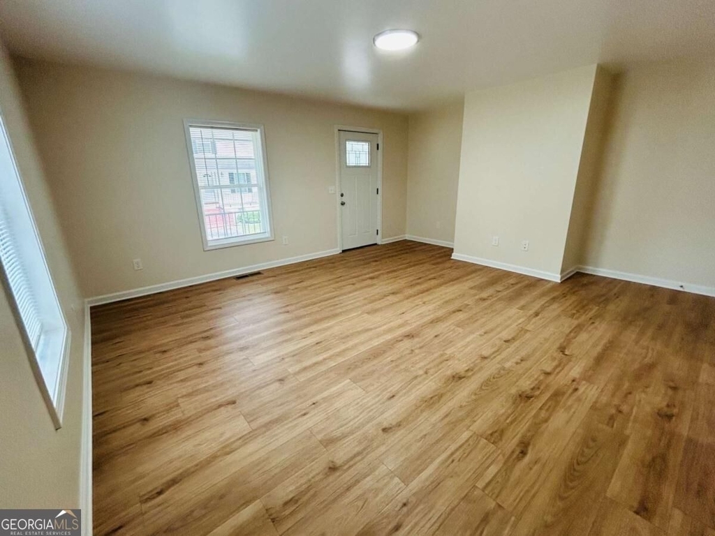 28 Spring Street - Photo 2