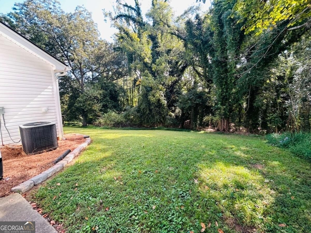 28 Spring Street - Photo 12