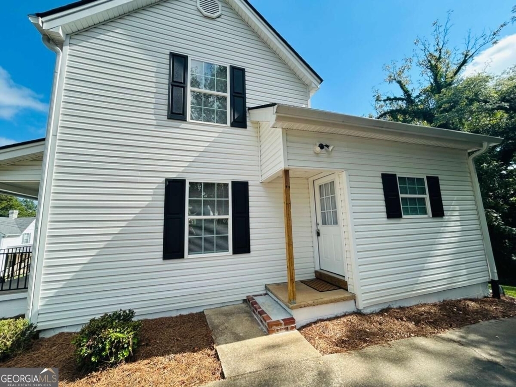 28 Spring Street - Photo 13