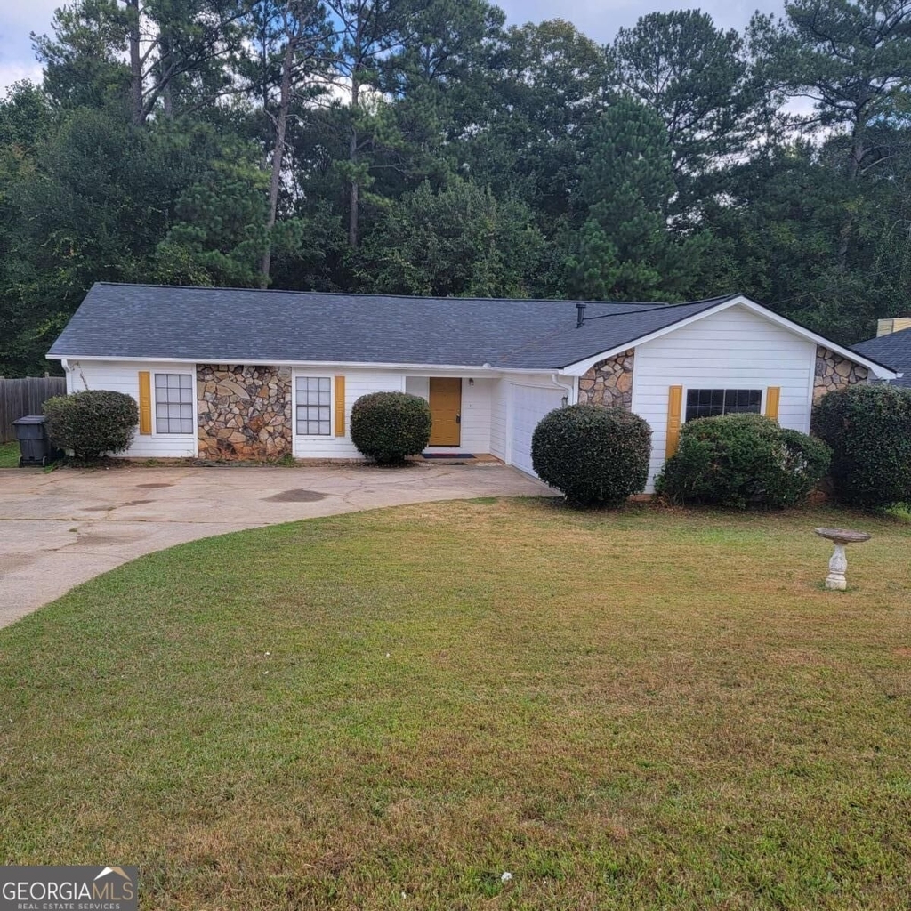1548 Brandon Square - Photo 0