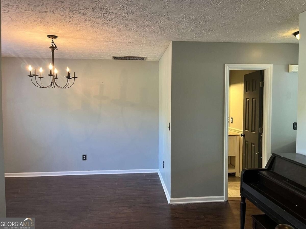30 Candlewood Court - Photo 3