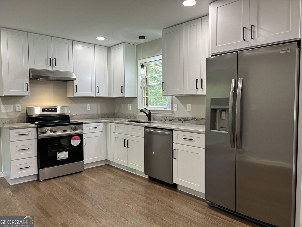 720 Jewel Place - Photo 4