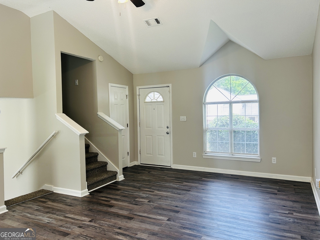 7018 New Dale Road - Photo 6
